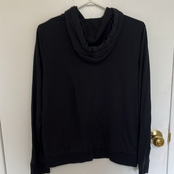 Bluenotes Mens Long-sleeved T-shirt with Hood Size Medium - Picture 2 of 3